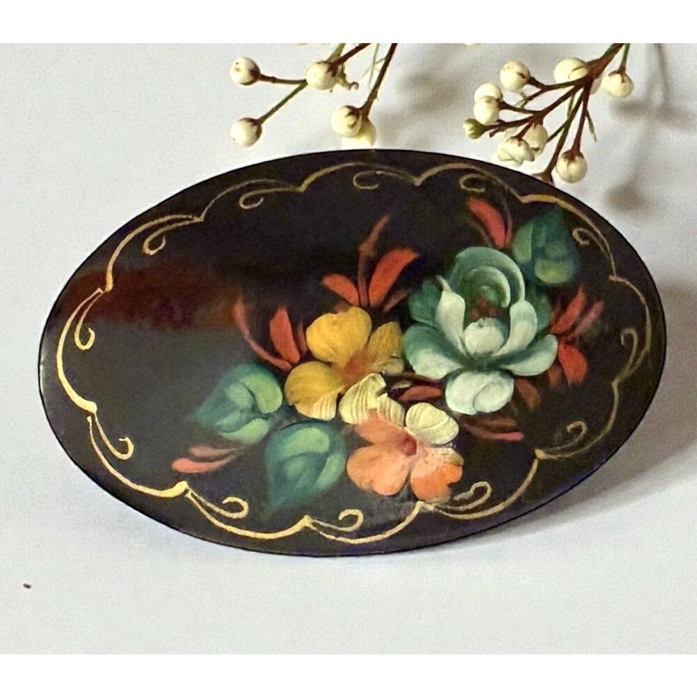 VINTAGE RUSSIAN PAPER MACHE BROOCH Flower Hand Painted SIGNED FAST SHIP 3216-22